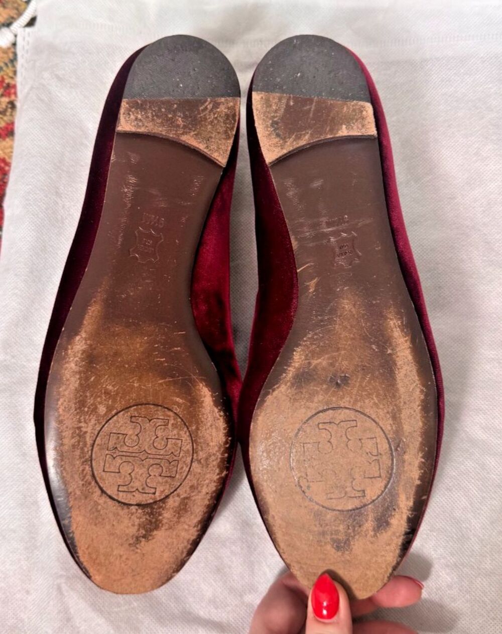 Tory Burch Burgundy Easton embroidered Velvet Beetle Loafers US 9.5 - Picture 7 of 16